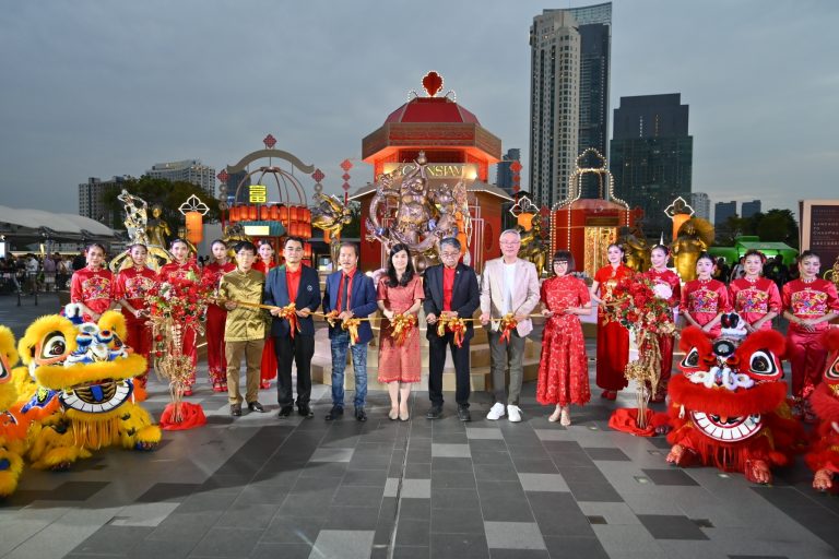ไอคอนสยาม ทุ่มงบ 150 ล้านบาท ฉลอง 50 ปีสายสัมพันธ์ไทย-จีน จัดตรุษจีนปีมะเส็งยิ่งใหญ่