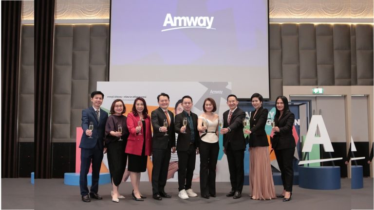 Amwayจัดงานฉลองความสำเร็จ นักธุรกิจระดับเพชรคู่สองผู้สถาปนาใหม่